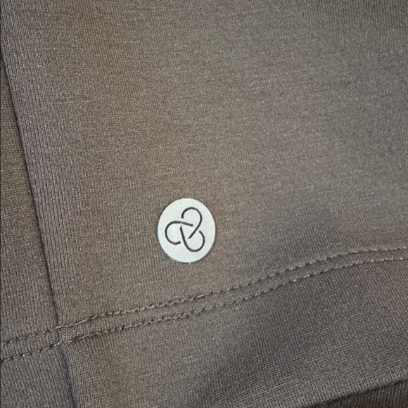 Zella Olive Green Scuba Mock Neck Cropped Sweatshirt Size S - Picture 6 of 6